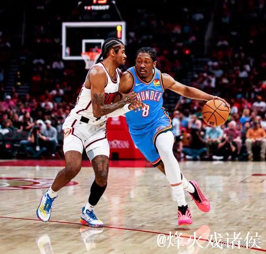 小曼奇尼：拉蒙缺乏尊重，年轻球员应谨慎言行否则会受惩罚